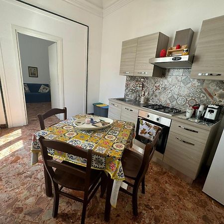 Ferienwohnung Arco Del Vescovo 2 Acireale Exterior foto